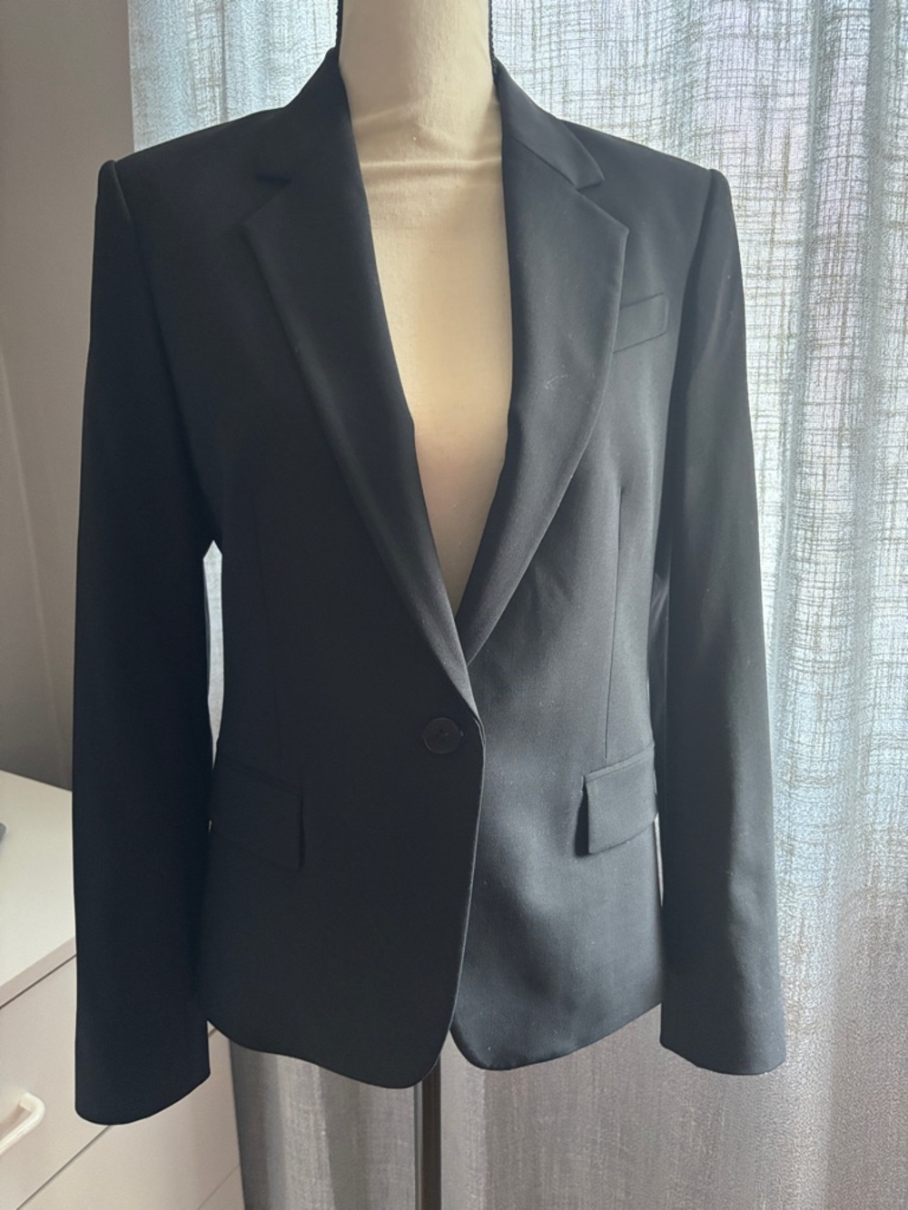 Theory Black Single-Button Blazer